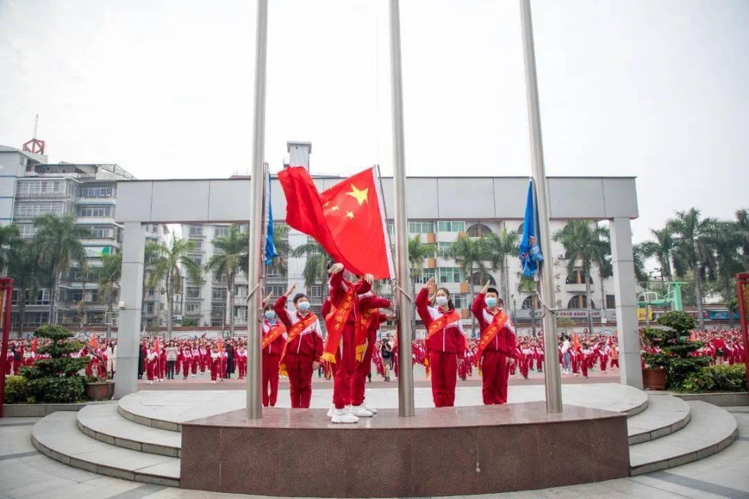 为什么说，“另一颗地球”更有可能存在于红矮星周围？游戏画面